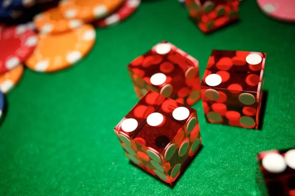 Payout grid showing multiplier tiers and corresponding zone odds for Ikan Jackpot